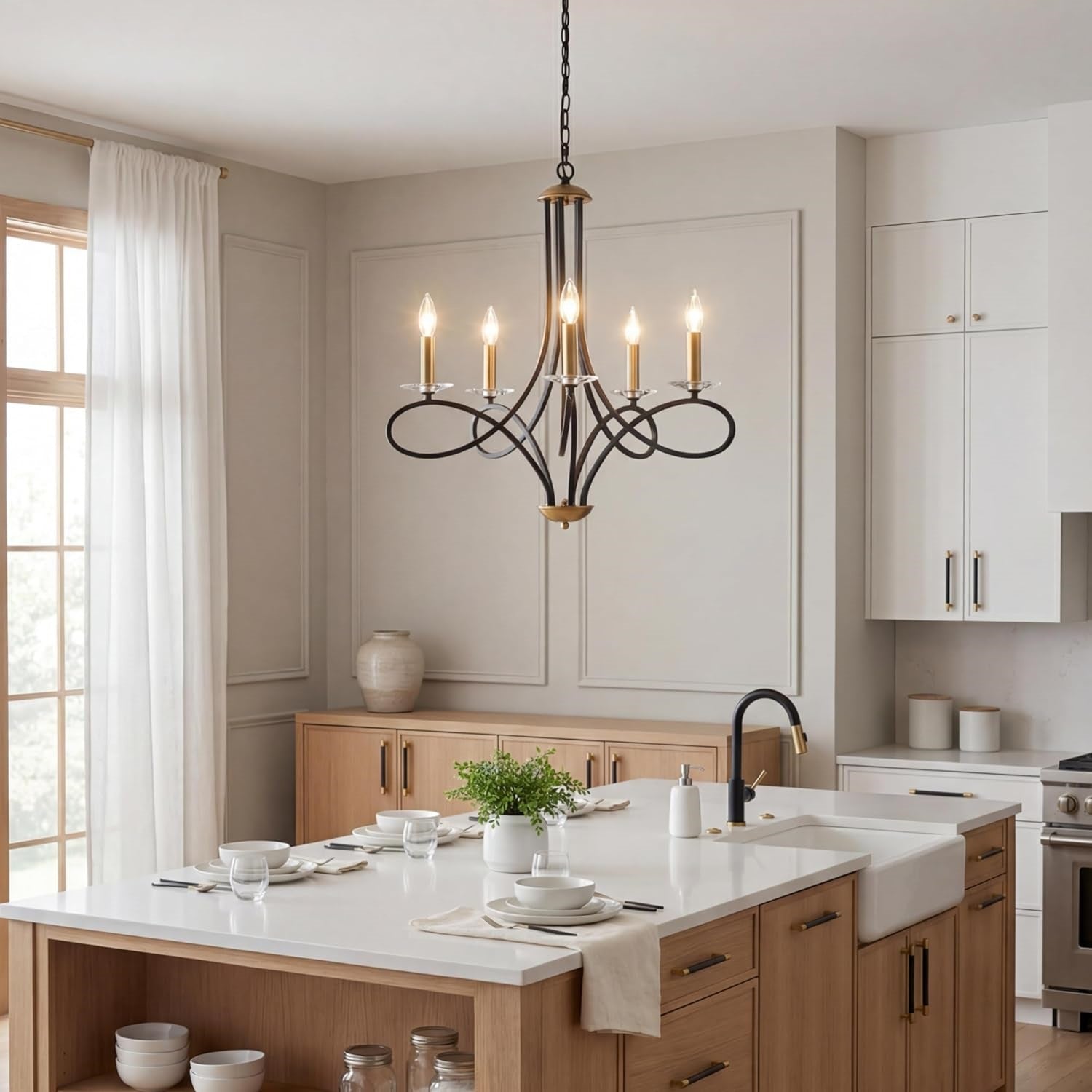 Simple Wrought Iron Irregular Line Chandelier